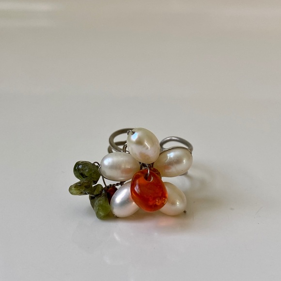 Funky adjustable ring from Pier 1 - Picture 4 of 4